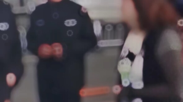 الشرطي: ويلي، بده يهاجمني!