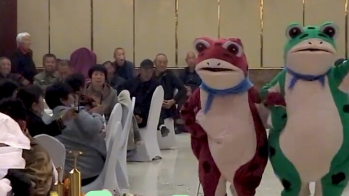 Host: I have been hosting weddings for many years, but this is the first time I have encountered suc