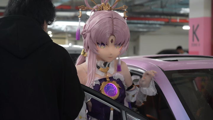 “The Great Diviner’s Car-Getting-On Disorder”