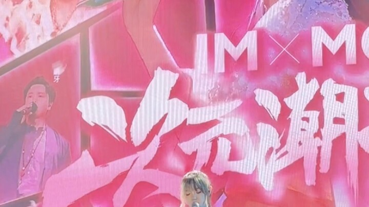 #MangaGirl #FengMingJiongJun (=`ｪ´=；)ゞ First time performing “Manga Girl” live in person! So happy t
