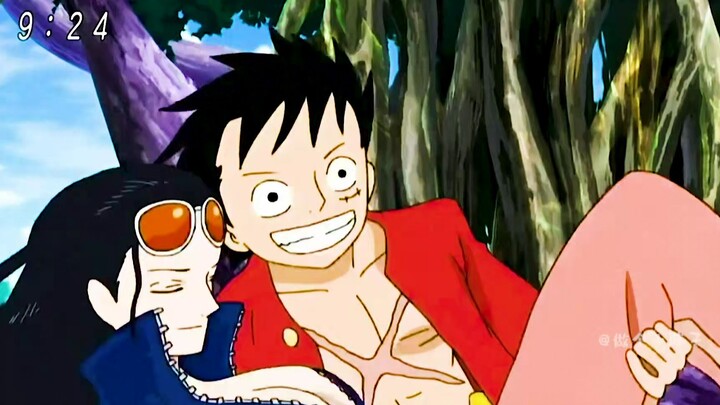 Maybe this is why Robin dotes on Luffy!
