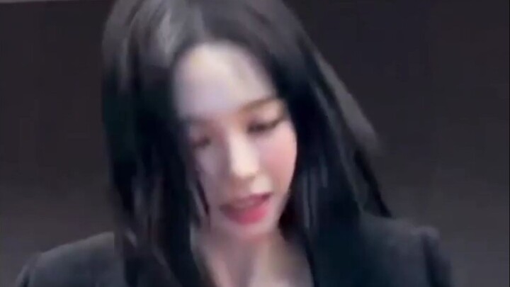 เอสปา ยูจีมิน คารินา