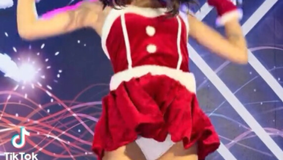 The cute girl lit up the whole atmosphere!