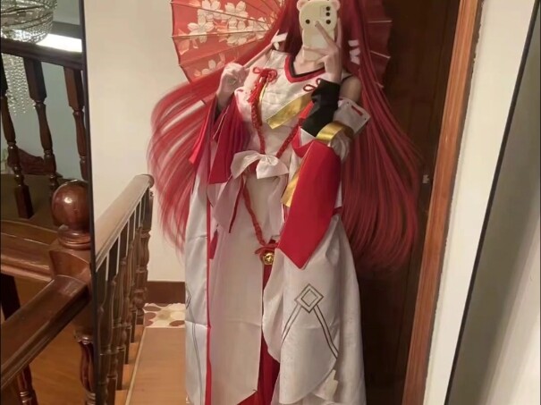 关于《龙族》上杉绘梨衣巫女服的印象。