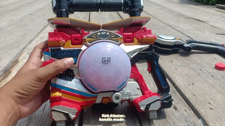 12. Go-Busters DX 利奧爆破砲（加農炮）lioh blaster