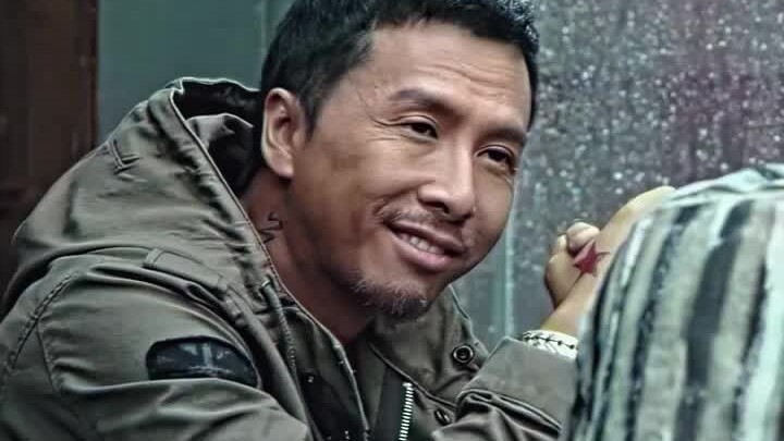 “Minum yang ini ngapain, kalau mau minum mending yang ini” “Donnie Yen” “montase kreatif” “rekomenda