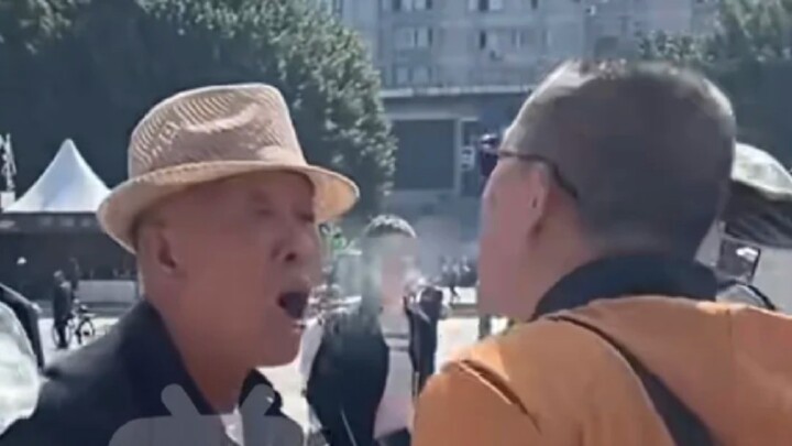 Đòn tấn công ma pháp (Ông cụ cuối cùng cũng bị trừ điểm)