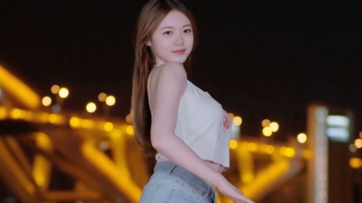 Triệu Kim Mạch đổi mặt AI