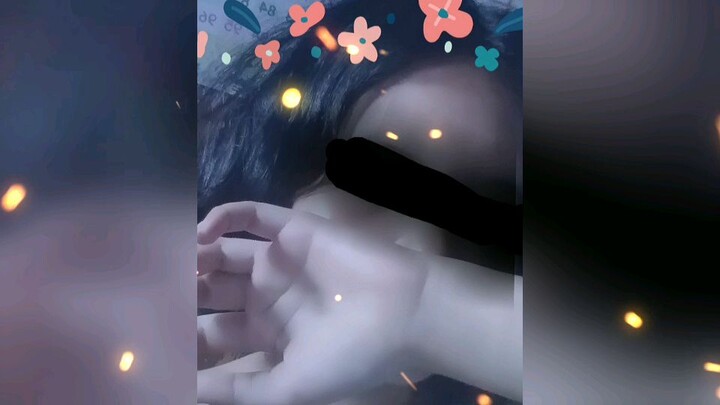 cant show my face