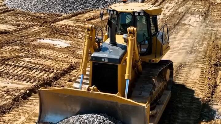 Bulldozer explained in construction