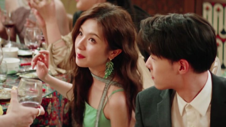 “ทุกคนต่างรู้ว่าเราเคยรักกัน แต่เราก็ยังผ่านพ้นกันไป”