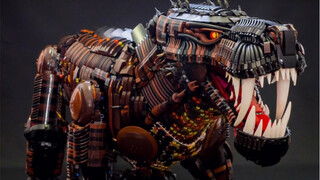 ปลดปล่อยสัตว์ร้ายในตัวคุณด้วย LEGO Fire Gorgon ที่มีความยาว 1.4 เมตร