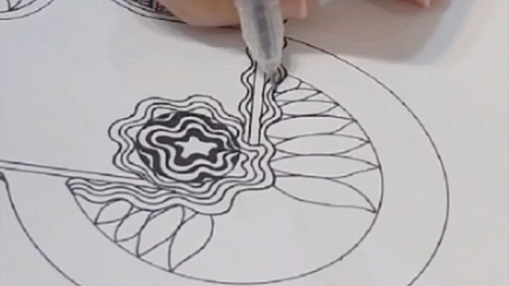 Zentangle - Half circle pattern 半圆形禅绕图 #zentangle #learntodraw #creativehealing #禅绕画 #疗愈绘画 #初学禅绕图