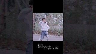 Can't catch her😂 | Falling Into Your Smile | YOUKU Shorts