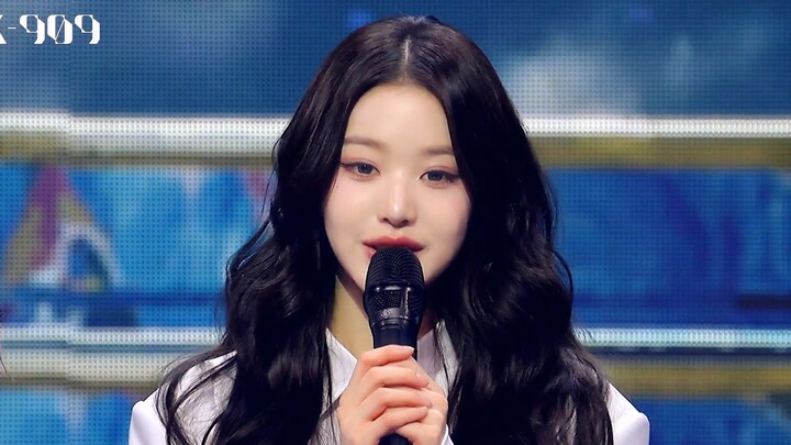 Jang Won-young Sings a Short Clip of “Mine” Live!