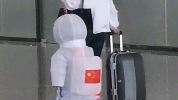 “Làm thế nào để khéo léo gợi ý với bạn thân rằng sinh một đứa con cho tớ chơi!?!”