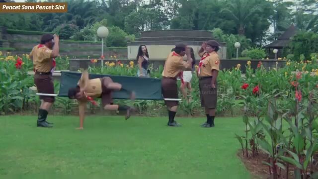 Warkop DKI Pencet Sana Pencet Sini