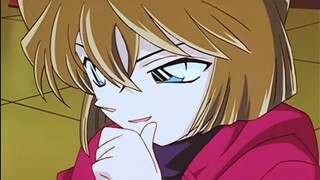 Haibara Ai benar-benar karakter yang menawan, satu-satunya karakter wanita di komik Jepang yang memb