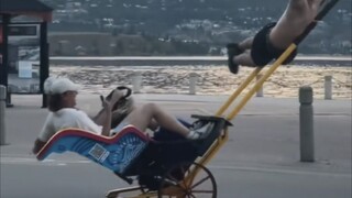 Only foreigners can pull rickshaws to make beautiful things