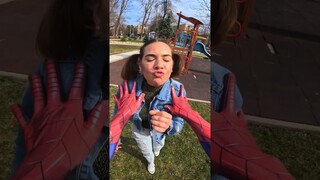 Spider-Man vs Crazy Girl In Love #spiderman #crazygirl #love #funny #skibiditoilet #minecraft #epic