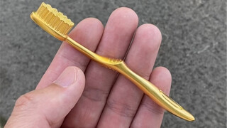 Sikat gigi ini sama sekali tidak praktis