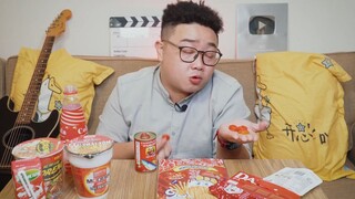 Ăn Toàn Đồ Màu Đỏ Ở Circle K Để Chiều Fan Cái Kết Hoa Mắt _