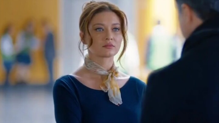 Because their children aren't interested in chatting, both sets of parents seize the opportunity to 