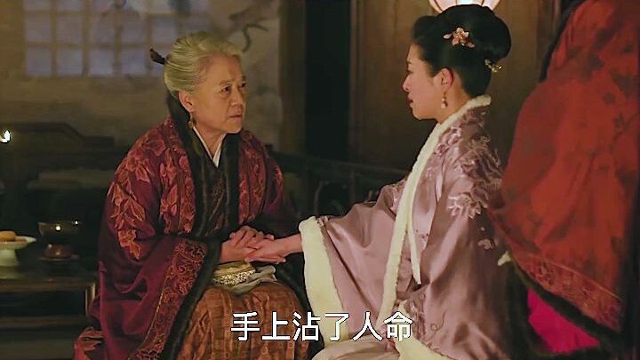 “Bà nội dù phải tổn âm đức, cũng nhất định cứu con ra!” Các bà mẹ này quả thật vì con mà lo lắng đến