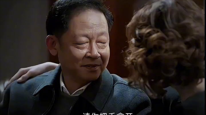 As expected, old-timers know best. Drinking baijiu with me? You’re still a bit green.