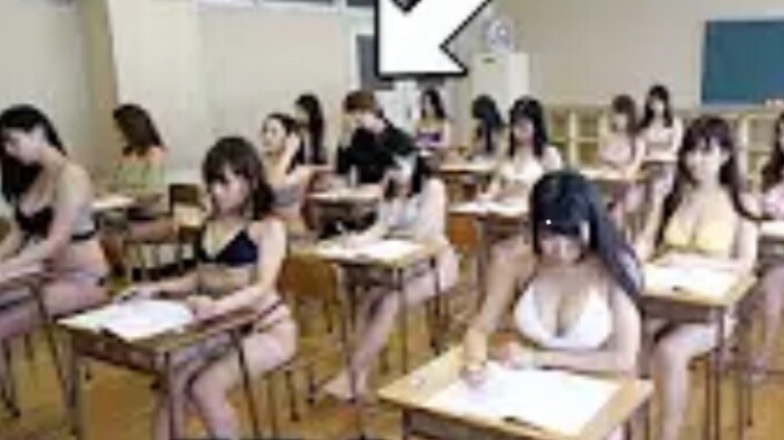 【هاجيمي شاتشو】 هل سترتفع أو تنخفض درجات الامتحان إذا كانت جميع الفتيات في الفصل يرتدين ملابس السباحة