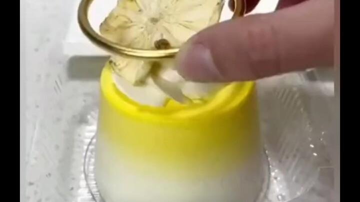 Kid next to him: I feel like someone’s about to try and split up my family fortune!