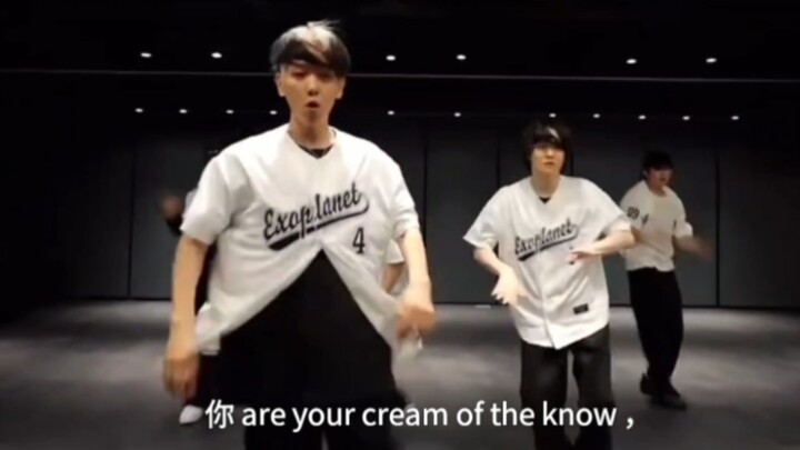 Bốp Bốp Hổ cảm thấy lương ngày càng ít, tập nhảy giờ đây trở nên cực kỳ chật vật, lại càng muốn xem 