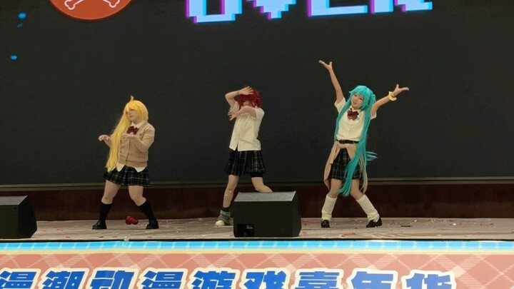 【3c Combo】CandyCookieChocolate Cosplay Dance Competition Live Footage