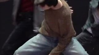 Đây chẳng phải là bữa tiệc thị giác sao, kẻ mưu mô năm mới cứ liên tục thả thính đây này 😏