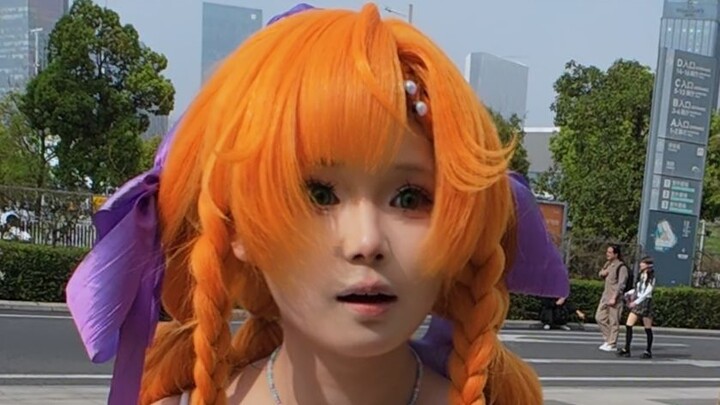 Thật sự bảo cậu đánh thì lại không muốn nữa rồi