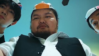 Dibandingkan dengan sebenarnya apakah tim sepak bola nasional memenangkan kejuaraan atau merampok ba