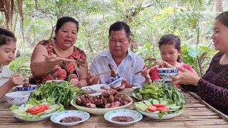 Thơm Bát Ngát Với Món Vịt Khìa Nước Dừa Chấm Nước Tương Tỏi Ớt| TKQ & Family T753