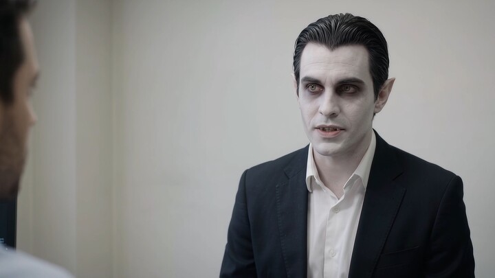 ENTREVISTA DE EMPREGO COM UM VAMPIRO 🧛‍♂️