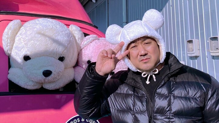 A hilarious, action-packed Korean blockbuster: the lovable Ma Dong-seok takes down crime, hailed as 