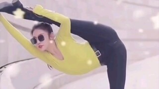Splits collection ~ I have to get a discount to get to this angle