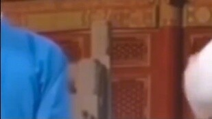 "Saat pembicaraan mereka dilaporkan dan disingkirkan dari rak, seni telah tercapai!!!! Ironi yang lu