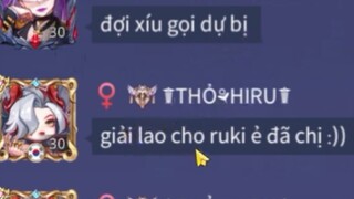 Đi ẻ cũng không yên :))