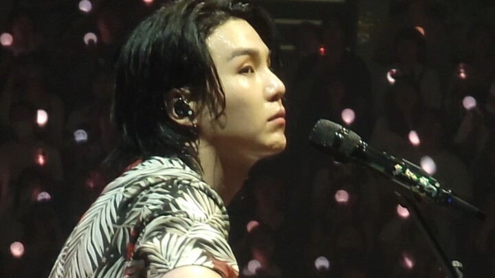 之前说的那场替代Spotify的seesaw现场！戴耳机音量调到最大闭眼感受！