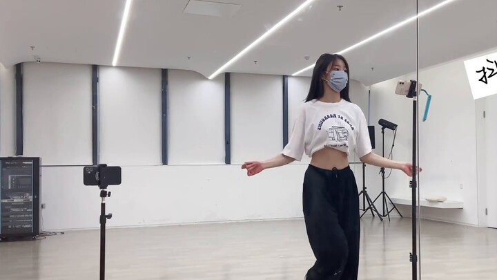 【冯若航】 Vlog tari Xiaohang