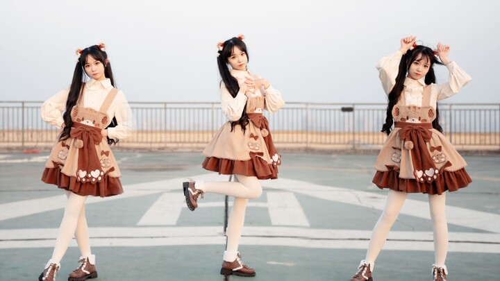 I'm so sorry for being so cute~(≧◡≦)