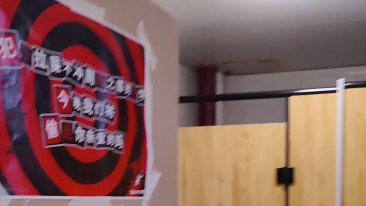 โจรขโมยม้าลึกลับโผล่ในห้องน้ำหอพัก!