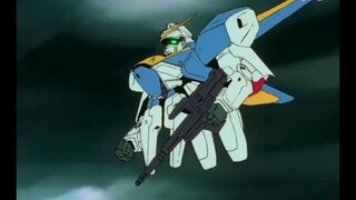 [Mobile SuitGundam] "Gundam bốn chân, Hu Suo điều khiển con robot lùn và đâm cô gái trong buồng lái"