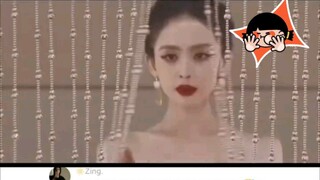 الستار الذي يستخدم للاستماع إلى الحكم من ورائه، نظرة تشانغ شين يوي تتناسب معه تمامًا!