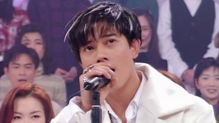 (กัวฝูเฉิง คาเต้า) เมื่อ 27 ปีก่อน กัวฝูเฉิงวัย 28 ปี หล่อเกินไปแล้วนะ (เล่นซ้ำวน)