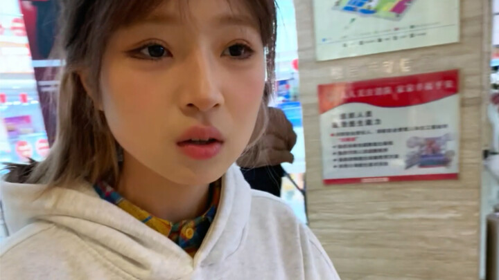 Aku bingung, tapi kok aku juga merasa Kak Niu benar, ya?